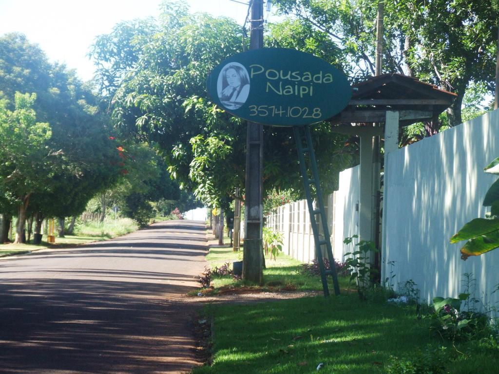 Hotel Pousada Naipi à Foz do Iguaçu Extérieur photo