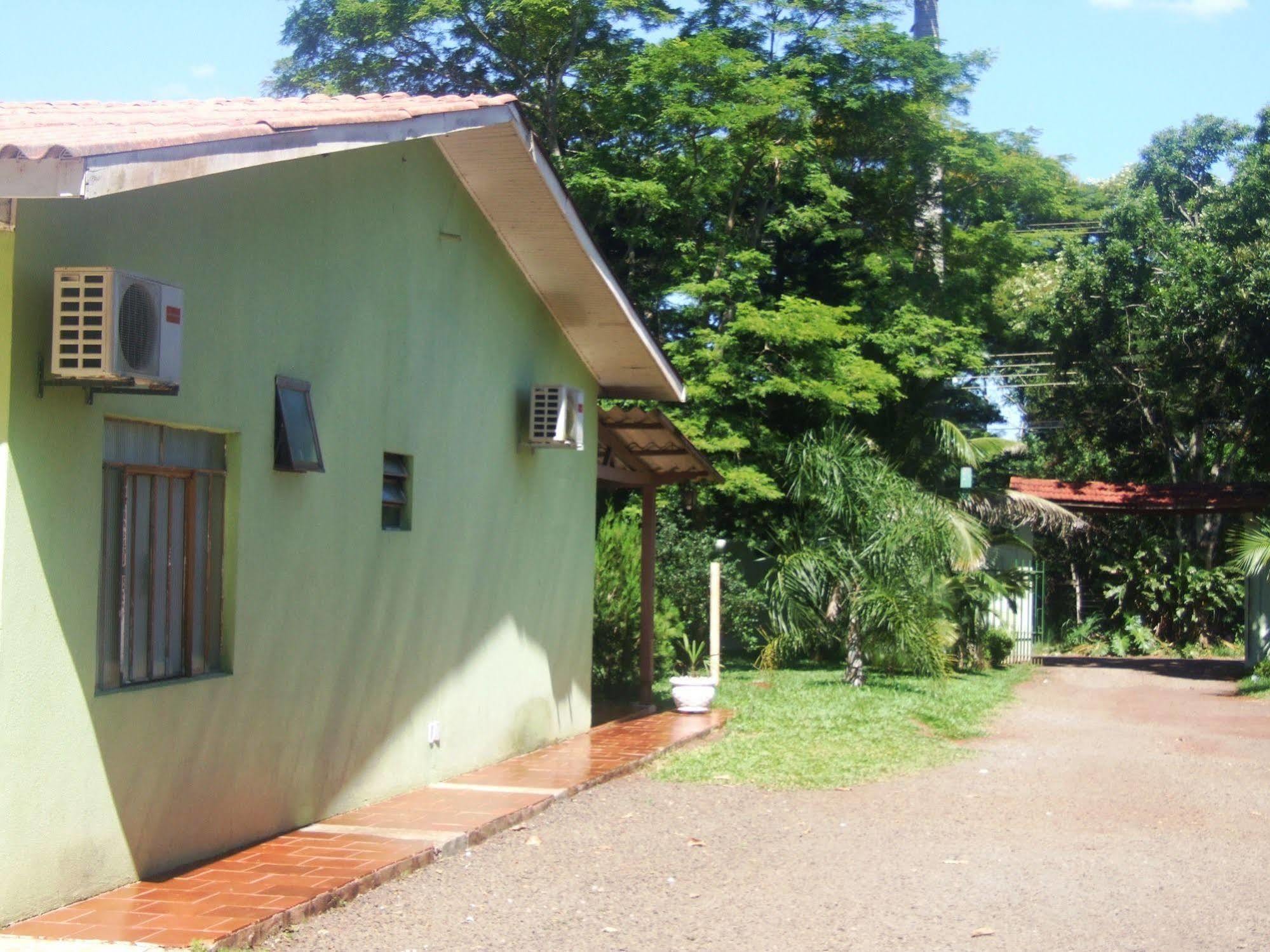 Hotel Pousada Naipi à Foz do Iguaçu Extérieur photo